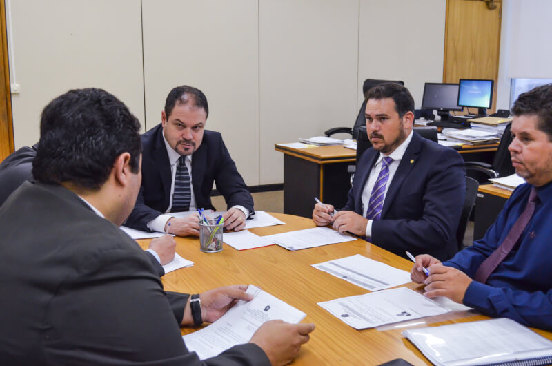 Deputado Beto pleiteia novas ambulâncias para renovação da frota do SAMU no RN.