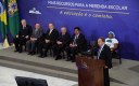 Governo anuncia reajuste nos valores dos repasses para merenda escolar; CNM avalia medida.