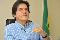 Robinson Faria participa da abertura da Conferência de Políticas para Mulheres.