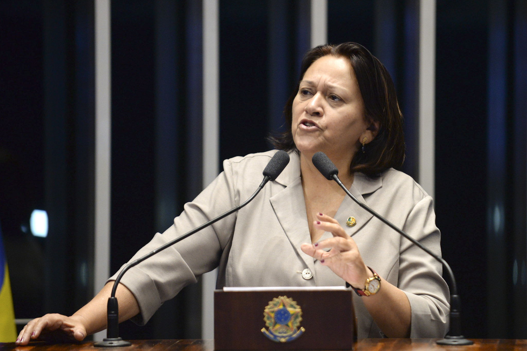 Senadores Fátima Bezerra e José Agripino estão na lista dos “Cabeças do Congresso”.